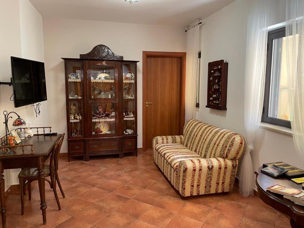Casa Montalbano Lägenhet Porto Empedocle Exteriör bild